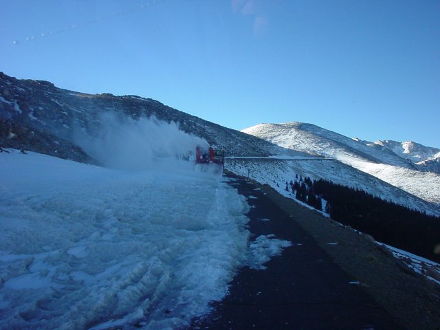 Kelvin starts out clearing a place to turn around.